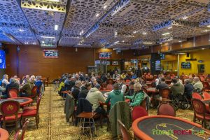Video e Foto – Komjanc chiude da leader il Day1E: 30 i qualificati e definiti i 4 chip leader bonus
